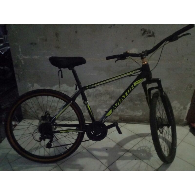 sepeda Aviator