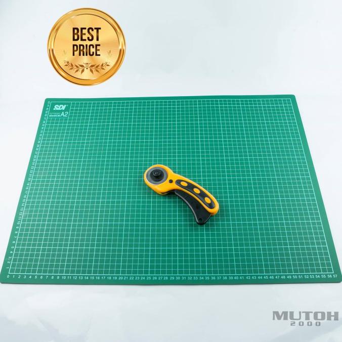 

Cuci Gudang Awal Tahun Rotary Cutter + Cutting Mat A2 SDI Promo Awal tahun