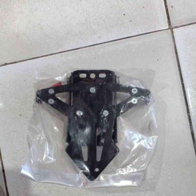 Spakboard belakang besi/trail tidi universal vixion cb150 mxking fu sonic cbr r15 ninja mx r15 gsx