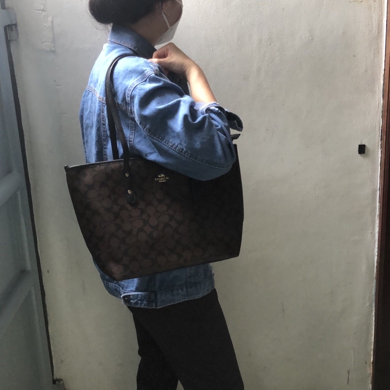 coach totebag (not ori)