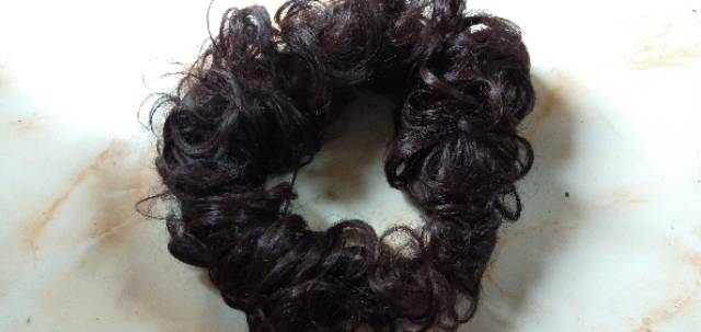 Rambut Kemoceng ulir hitam dan coklat gelap