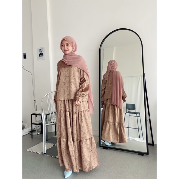 SHOFA ONE SET SILK / Dior silk premium - (coklat)