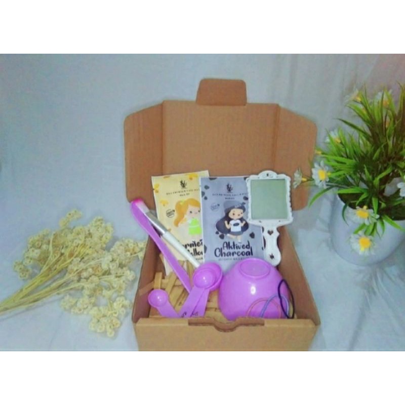 

MASKER YOURA 15G GIFT BOX (UK BOX : 15X15X5)