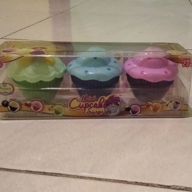Cupcake surprise mini ori emco