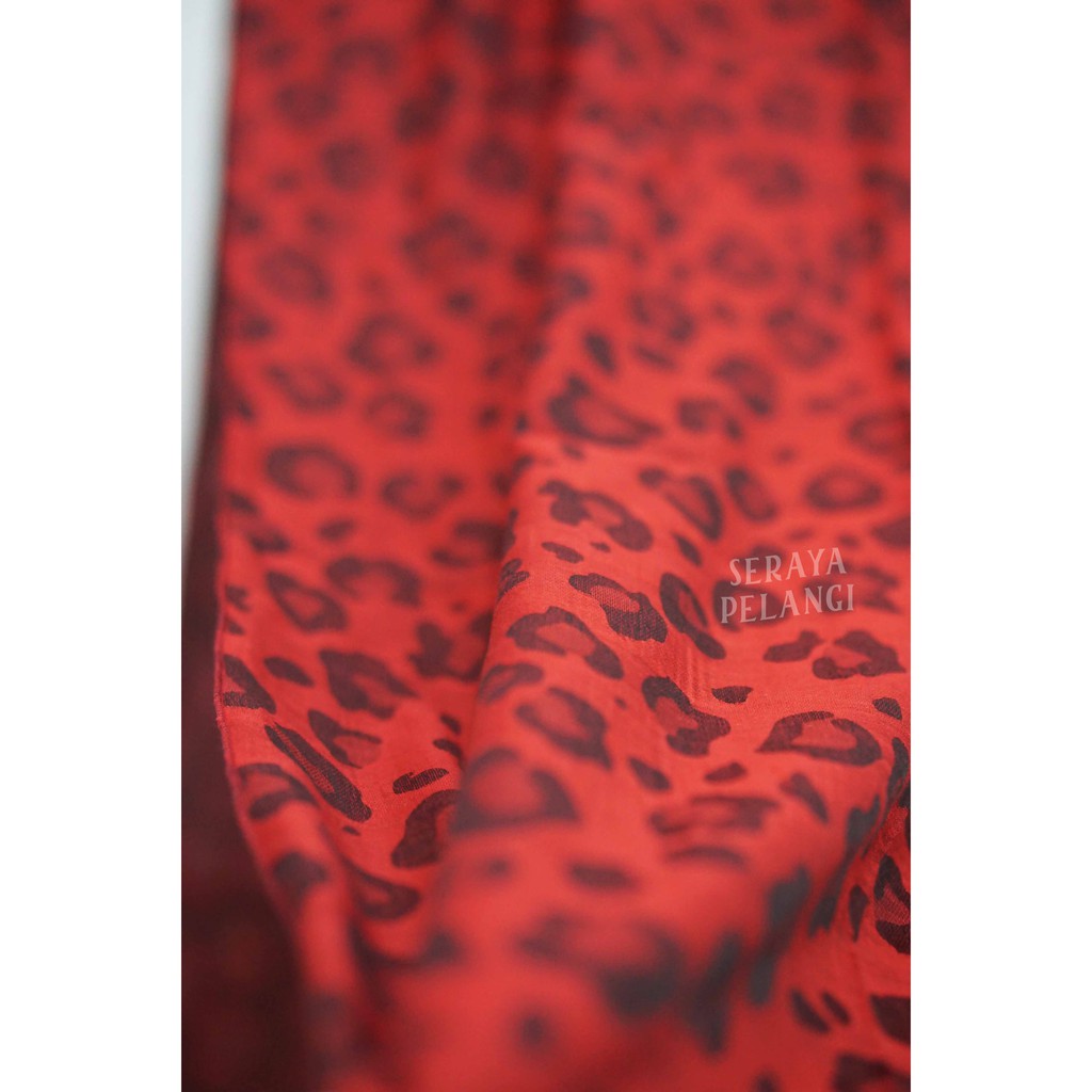 Pashmina Sutra Motif Animal Print Macan | Silk | Selendang | Scarf | Syal | Shawl | Pasmina Kashmir | Souvenir | Hadiah Ulang Tahun | Birthday Gift | Aksesoris Fashion Wanita | Import Quality | Grosir Murah