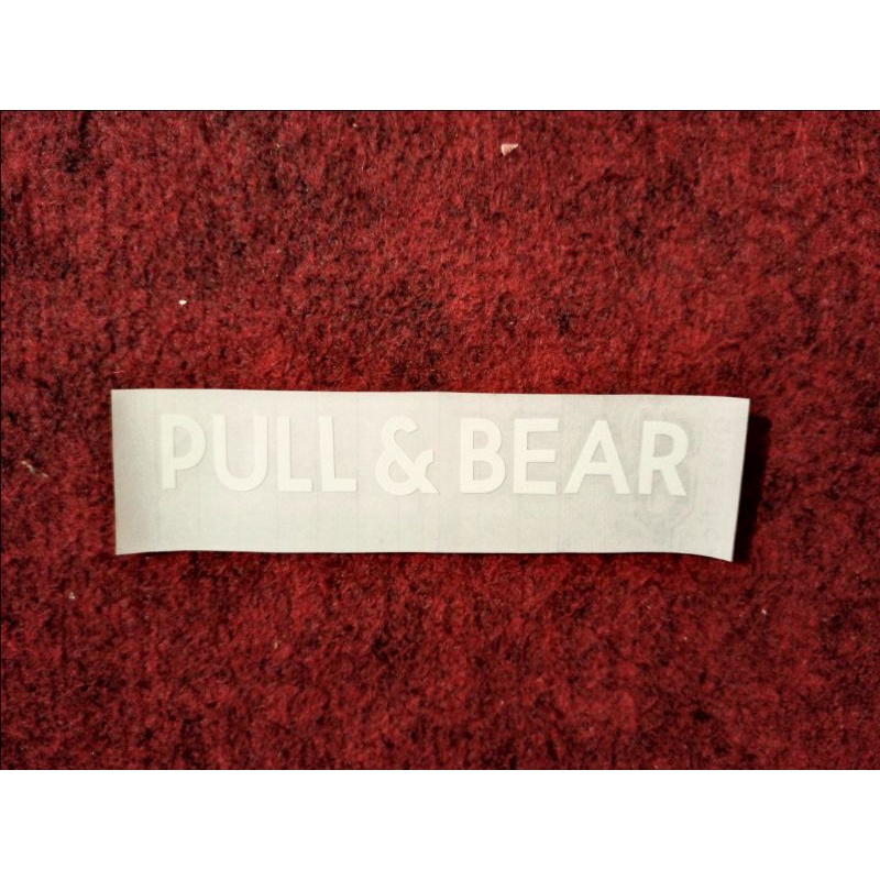 STICKER CUTTING PULL &amp; BEAR