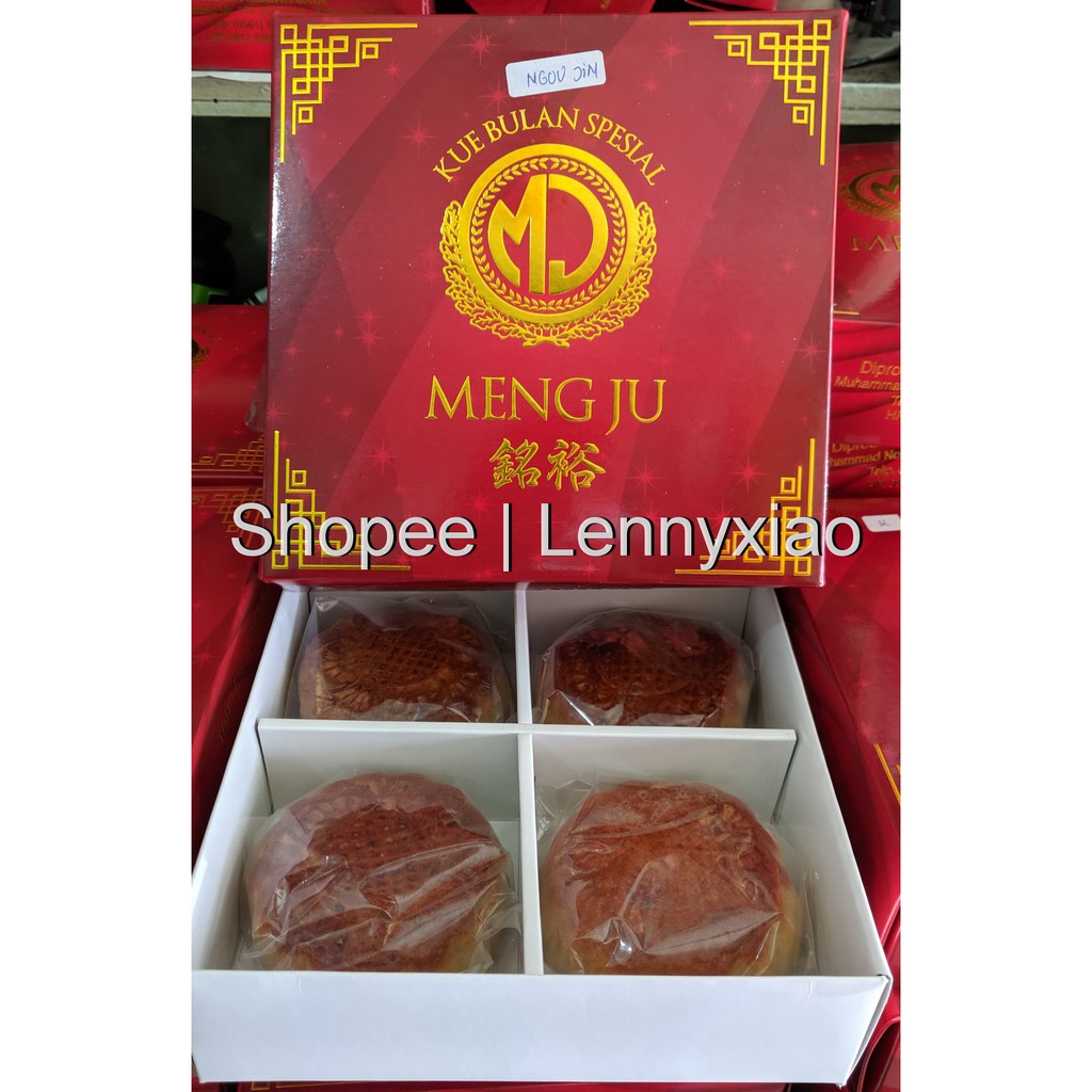 Moon Cake - Kue Bulan Premium MengJu Mengju Pontianak isi 4 Pcs