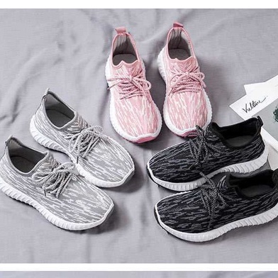 Sepatu Sneakers Wanita Fashionable - Y-8