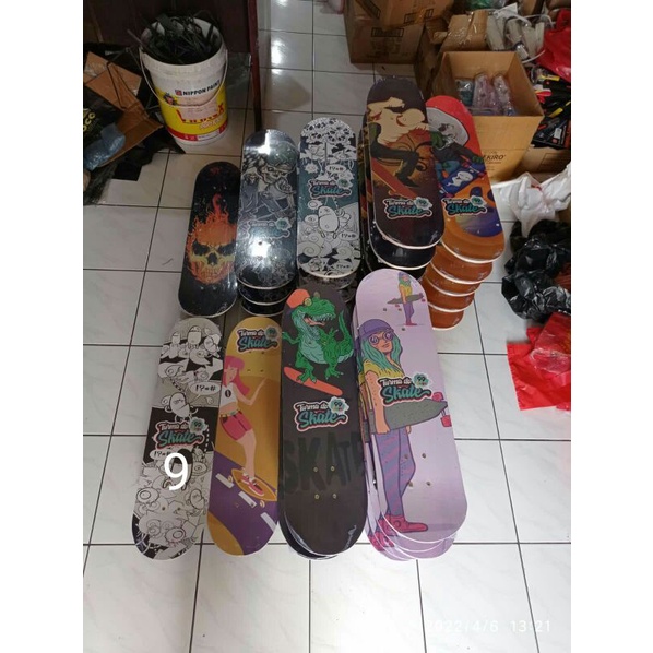 SKATEBOARD UKURAN L - MURAH BANGET - UNTUK PARA SKATERS MANIA