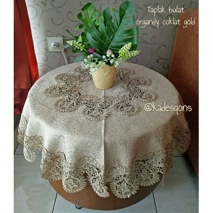 

Spesial Promo - Taplak Bulat Organdy Renda Import Coklat Gold