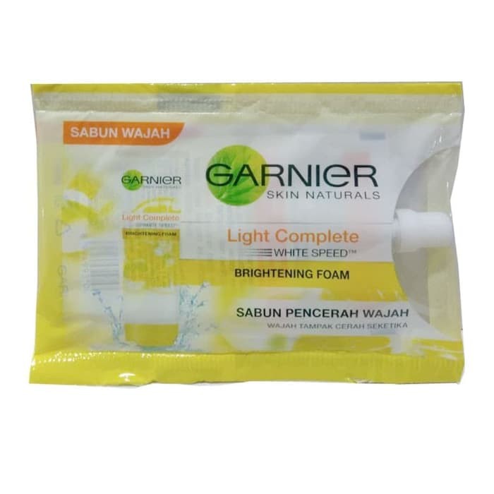 [SACHET] GARNIER Bright Vitamin C Face Wash - 9ml