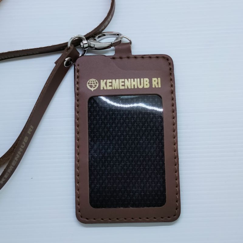 

ID CARD KEMENHUB KULIT LANYARD KEMENHUB KULIT