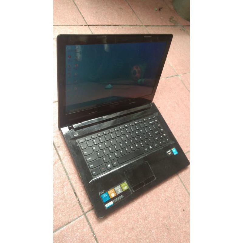 Laptop lenovo core i3 ram 4 gb hardisk 500 gb dual vga