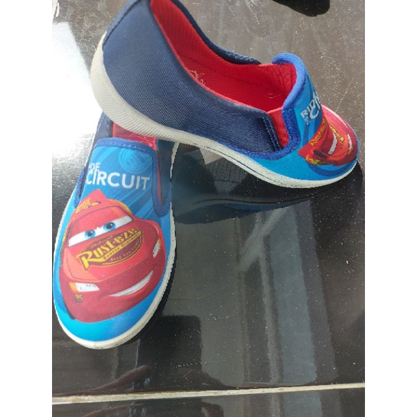 sepatu anak disney cars new