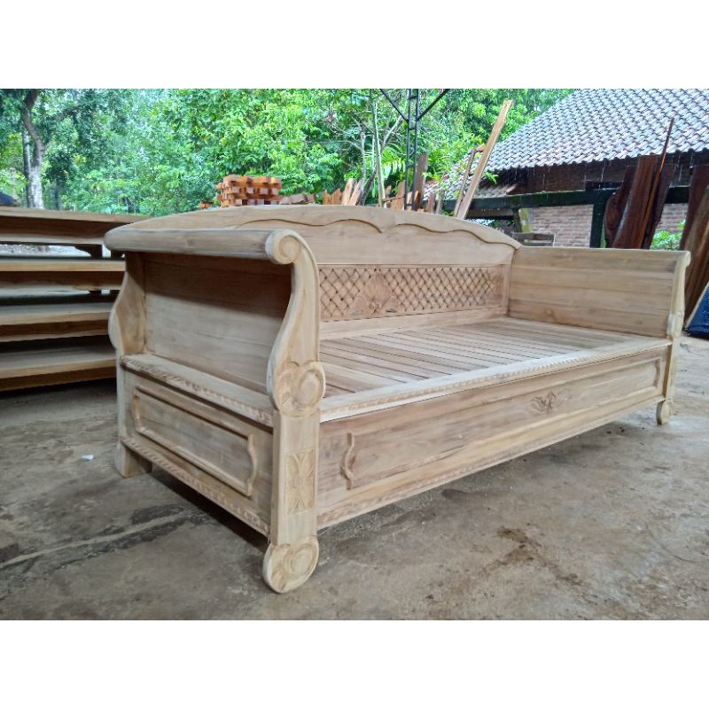 Bangku, bangku jati, bangku ukir