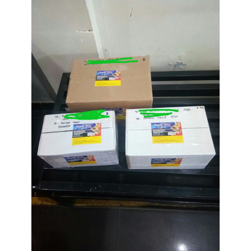 

Paket pempek Yessy 100 ribu isi 40 pcs
