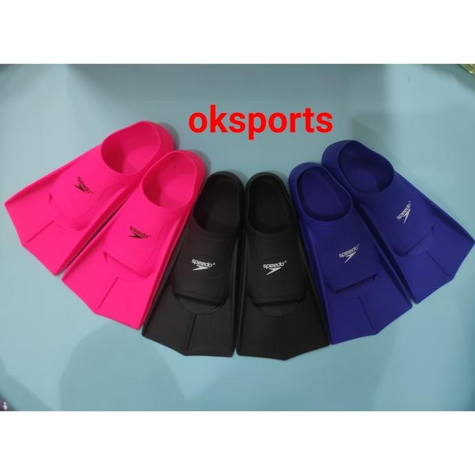 sepatu /kaki katak renang speedo