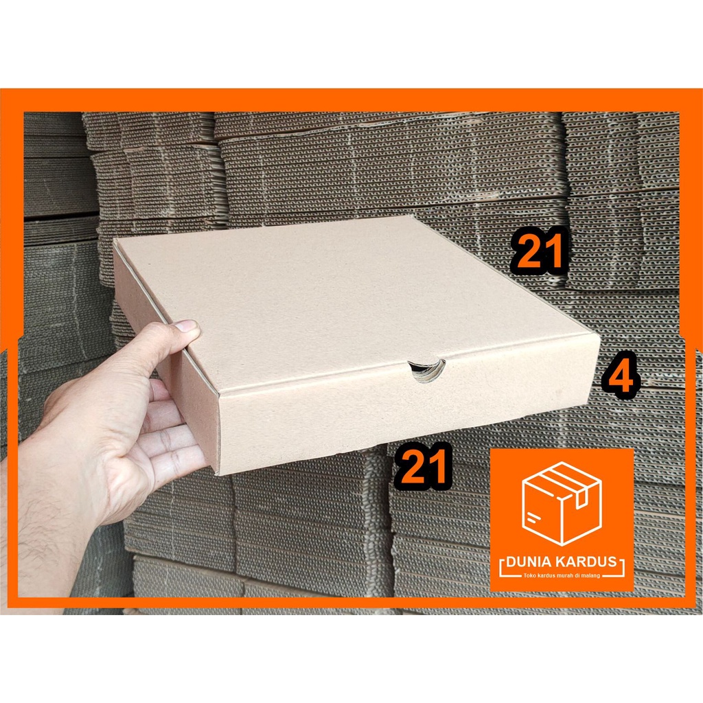 

BOX PIZZA 21X21X4 CM |PIZZA POLOS | BOX HAMPERS | BOX PACKING | BOX KADO | BOX PIZZA | BOX SOUVENIR