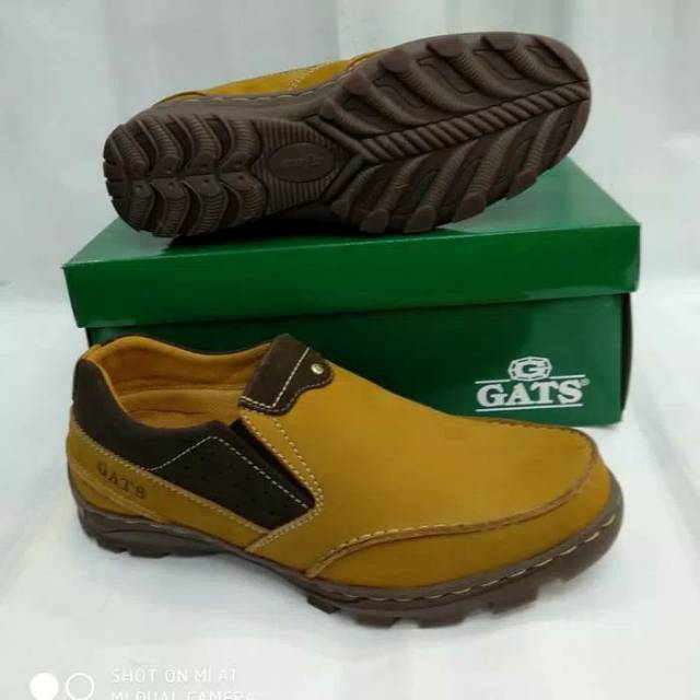 Sepatu kulit casual gats TO 2205