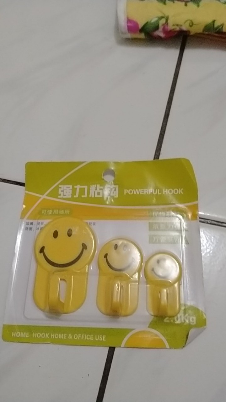 Gantungan Hook Smile Isi 3