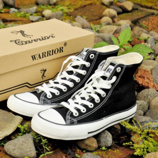 Sepatu Warrior Sparta Hitam Putih High | Shopee Indonesia