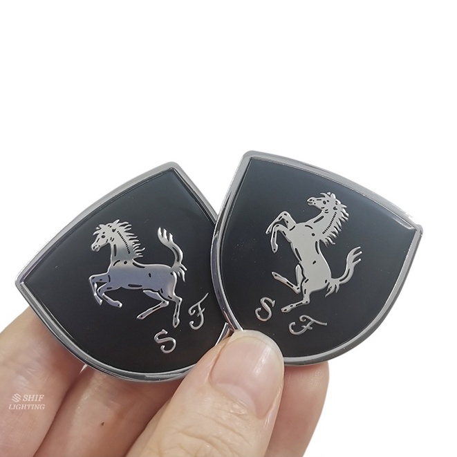 2pcs Stiker Emblem Logo Squadra FERRARI SF Bahan Metal Untuk Dekorasi Mobil