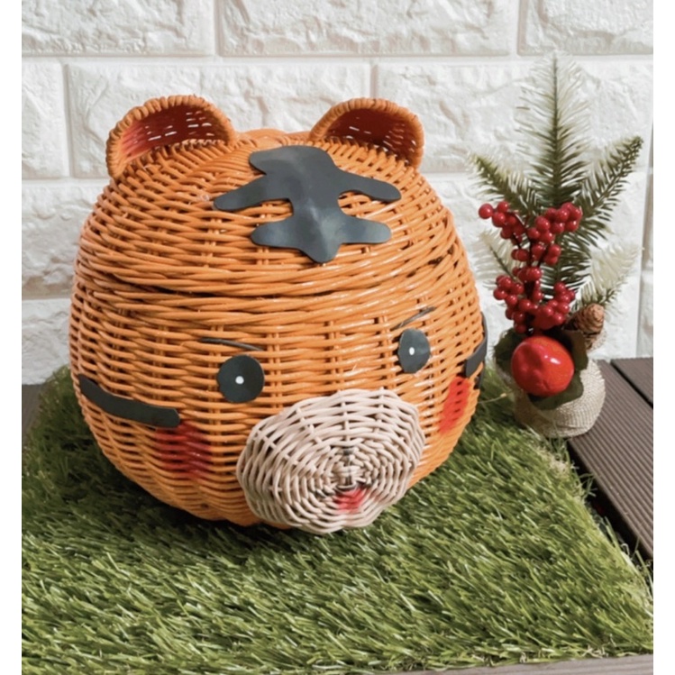

Hampers rotan macan