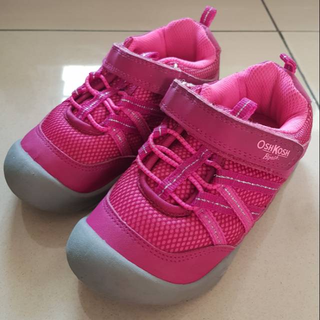 Preloved Sepatu Anak OshKosh B'gosh Original
