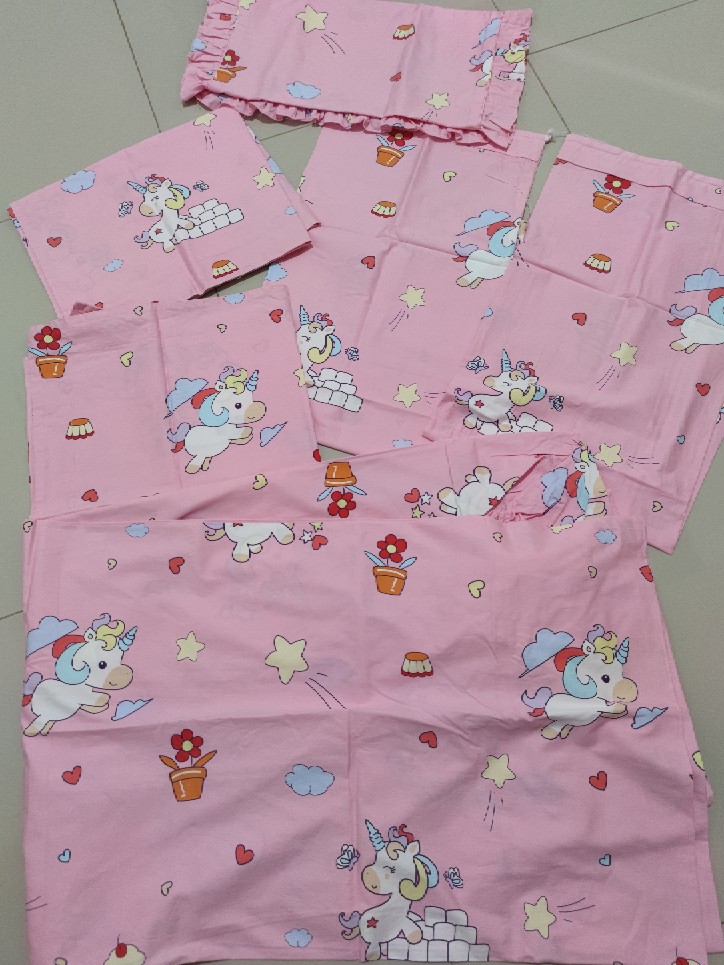 Proven Sprei-sprei Katun Jepang Motif Tulip Pink S031