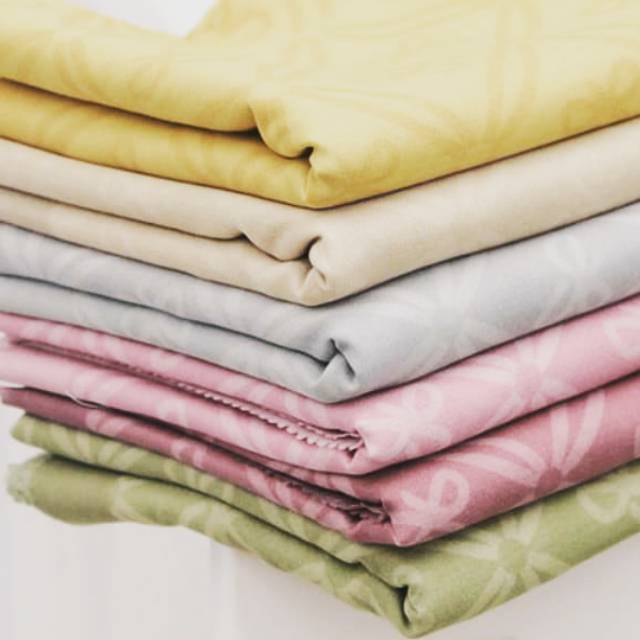 ARSSCARF MONOGRAM SERIES