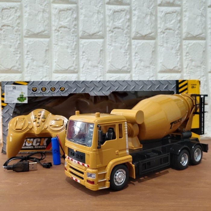 Mainan Mobil Remote Control Truk Molen