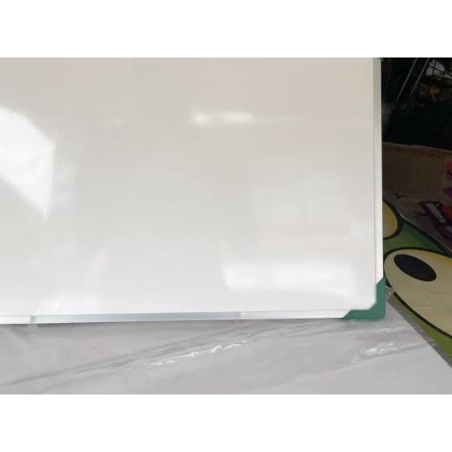 

♦ Papan tulis whiteboard 60x80 - KEMASAN STANDAR ➧