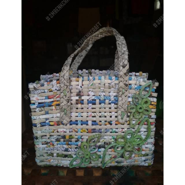 

Tas Anyaman Kertas Handcrafts