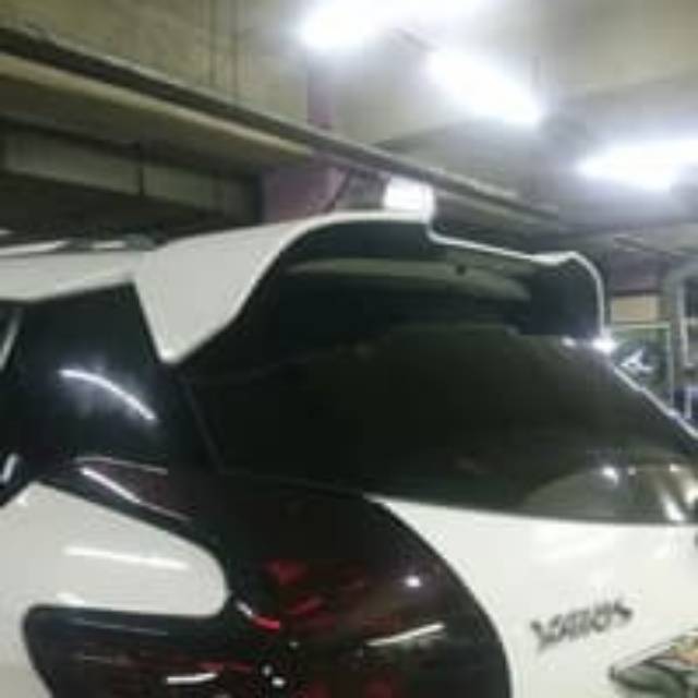 Spoiler Yaris 2014-2018 Mentah Bahan Plastik