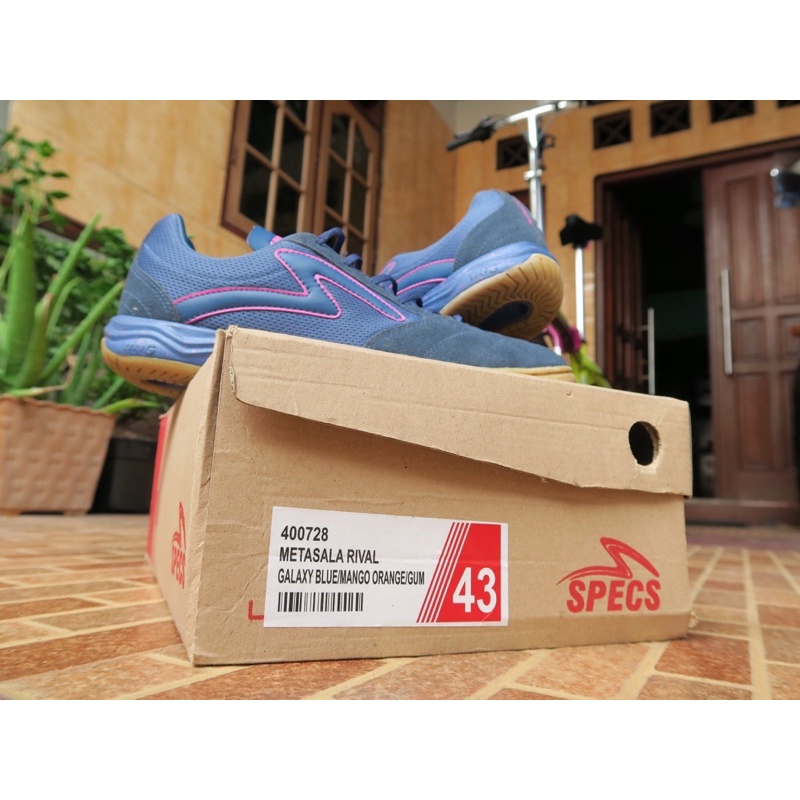 Sepatu futsal Specs Metasala