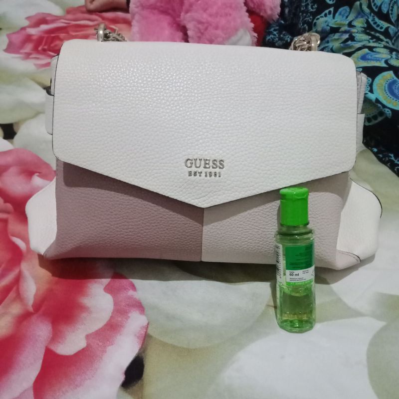 Tas Guess Original Counter Preloved