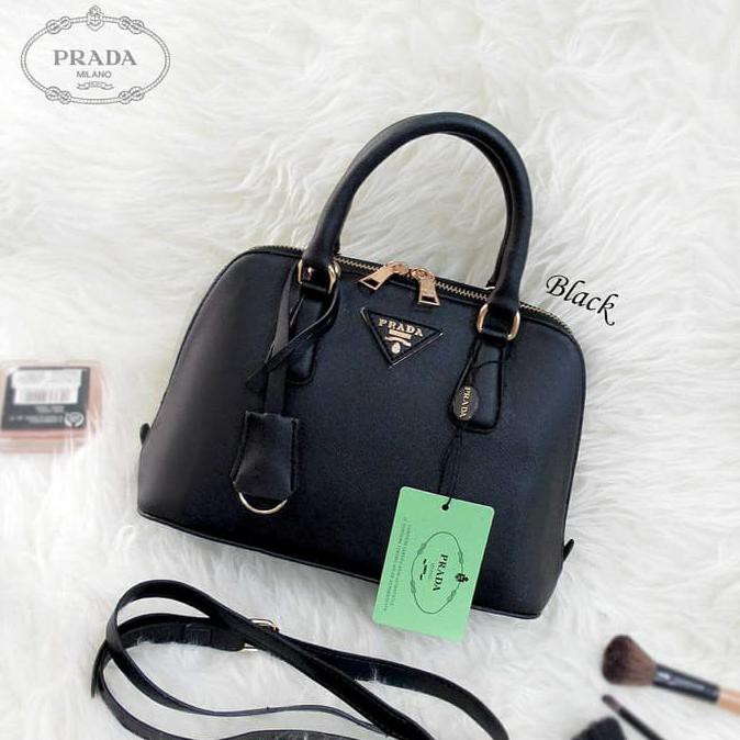 promo tas wanita cewek branded fashion handbags prada alma mini black terbaru