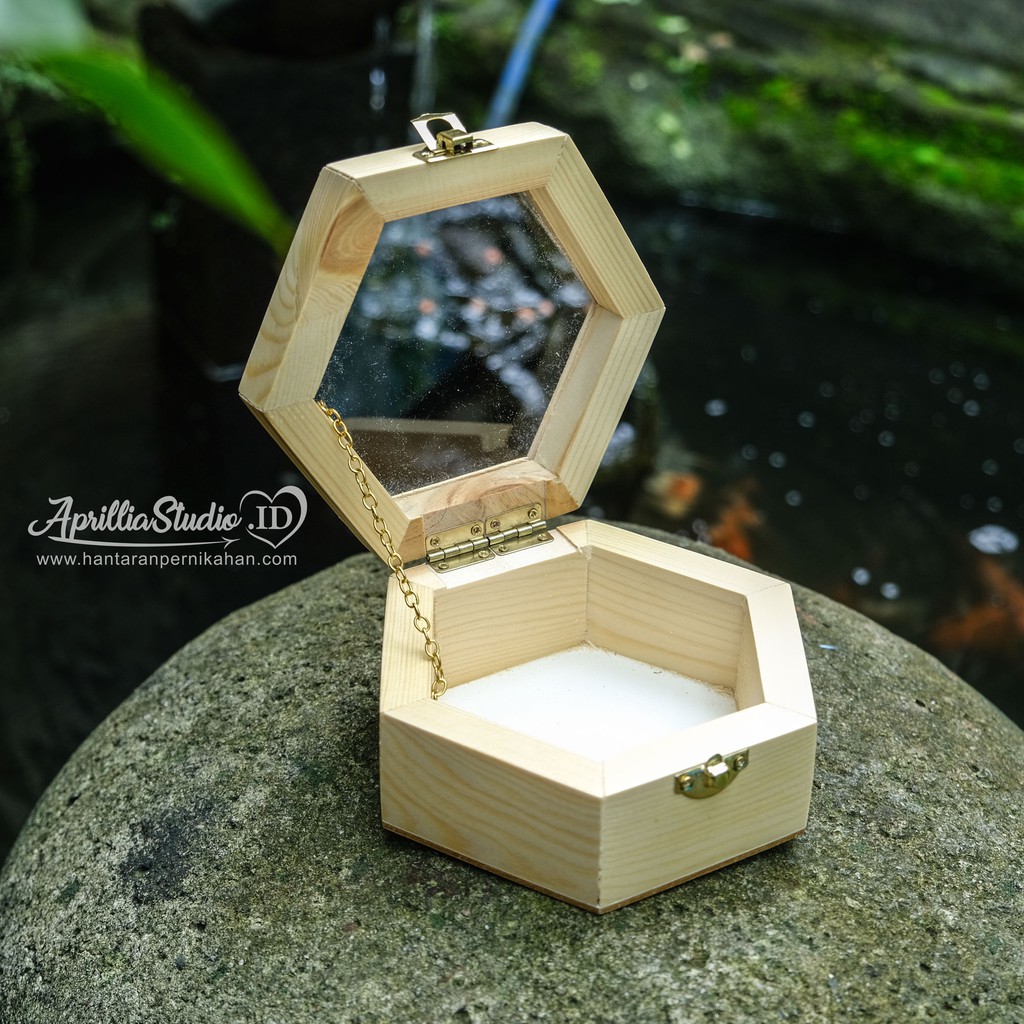 BOX KOTAK CINCIN KAYU HEXAGON