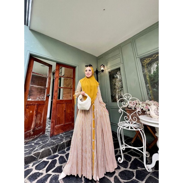 Alifah dress