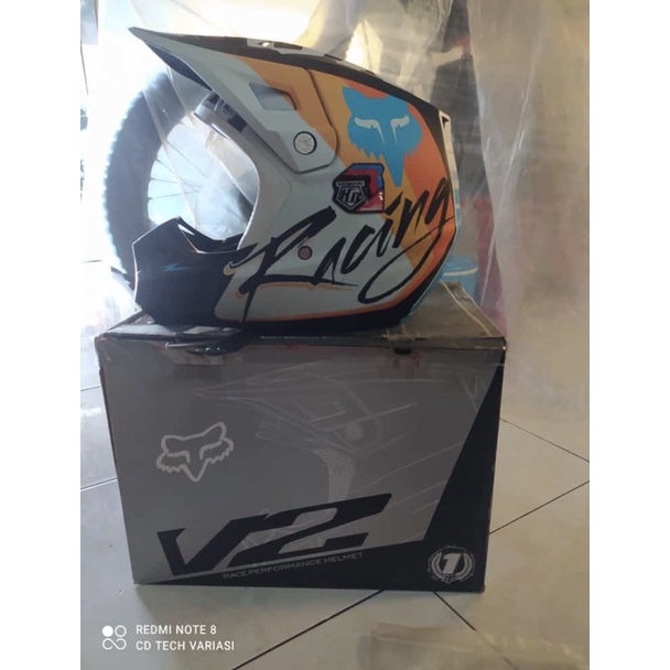 HELM FOX TRAIL FOX MOTOCROSS HELM TRAIL FOX V2 ROHR WHITE SIZE L ORIGINAL SECOND ORIGINAL