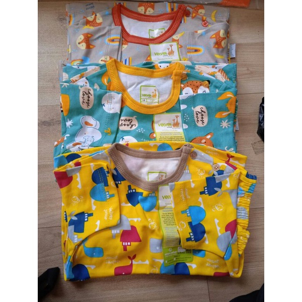 Velvet baju bayi