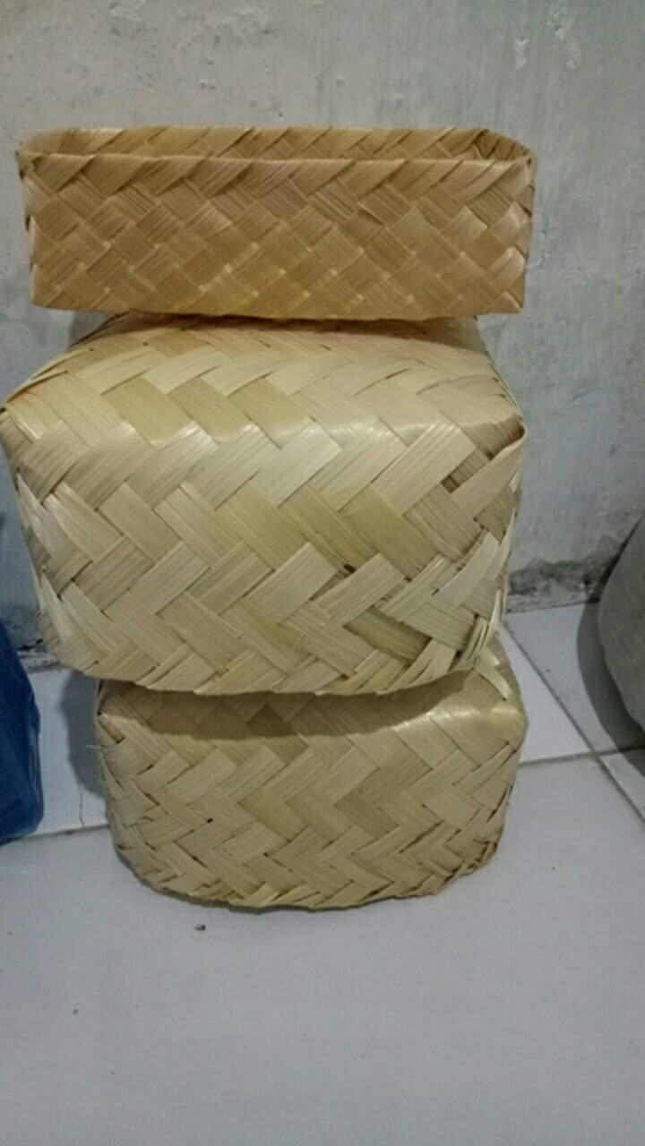 (harga Sepasang) Besek Bambu Ukuran 20x20x10cm