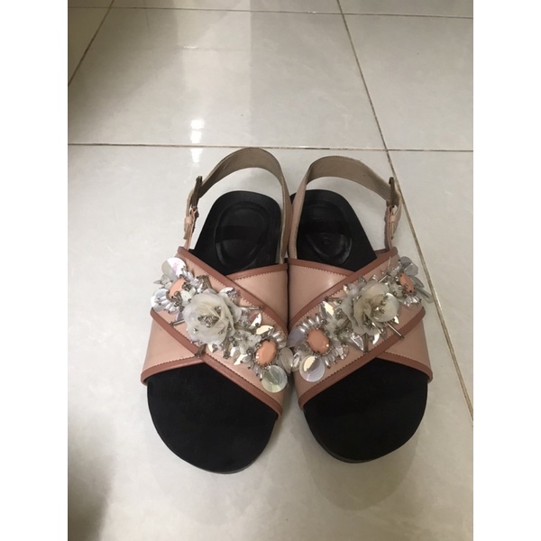 PVRA cavvami nude blush size 39 preloved