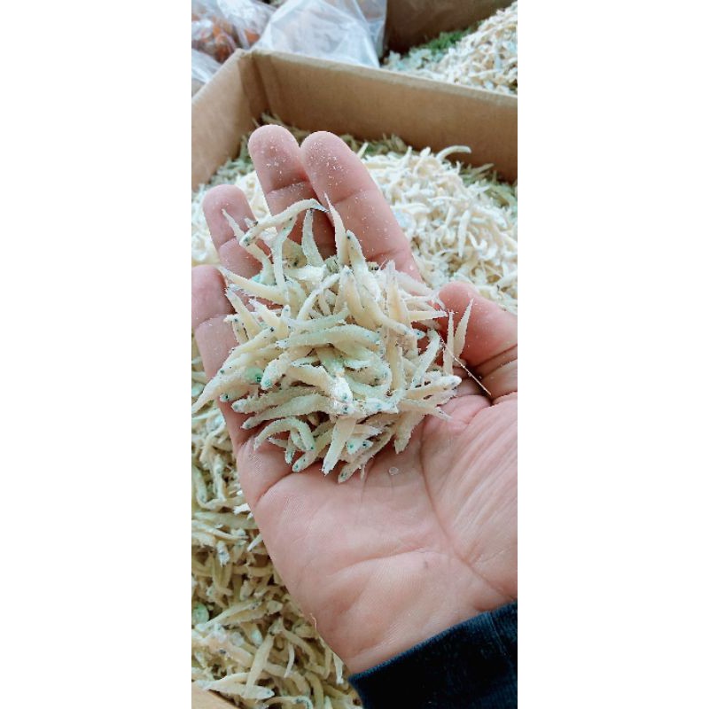 

teri nasi cmk 500gram (1/2kg)