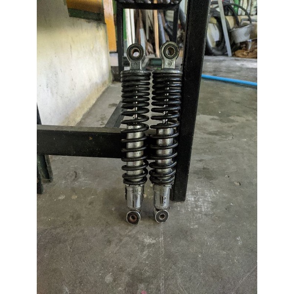 shockbreaker shock belakang Megapro gl pro ori original copotan