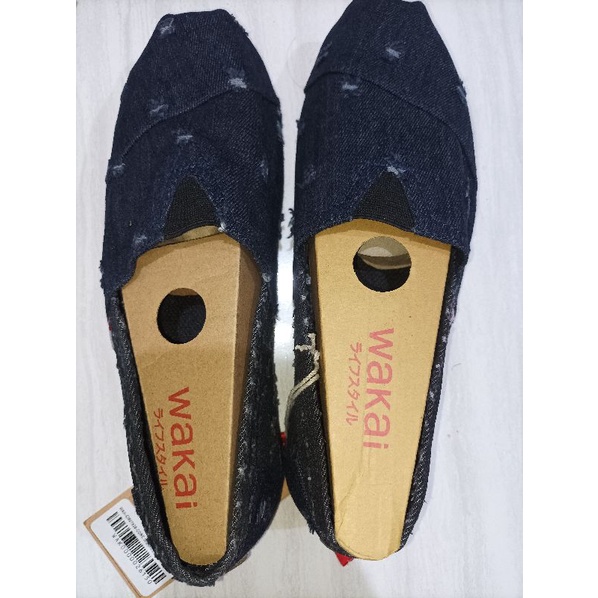 Sepatu pria WAKAI ORIGINAL