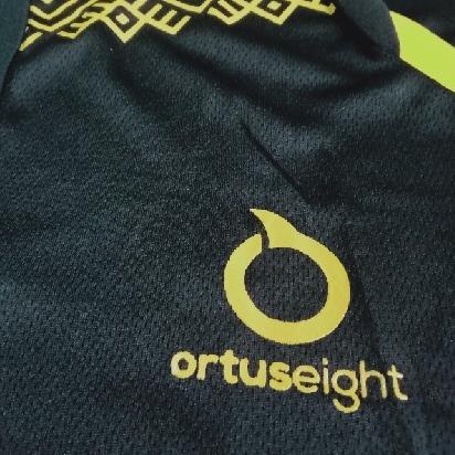 ♣ JERSEY FUTSAL BAJU BOLA STELAN JERSEY FUTSAL JERSEY BOLA ORTUS ORTUSEIGHT YUDISTIRA GOLD HITAM 202