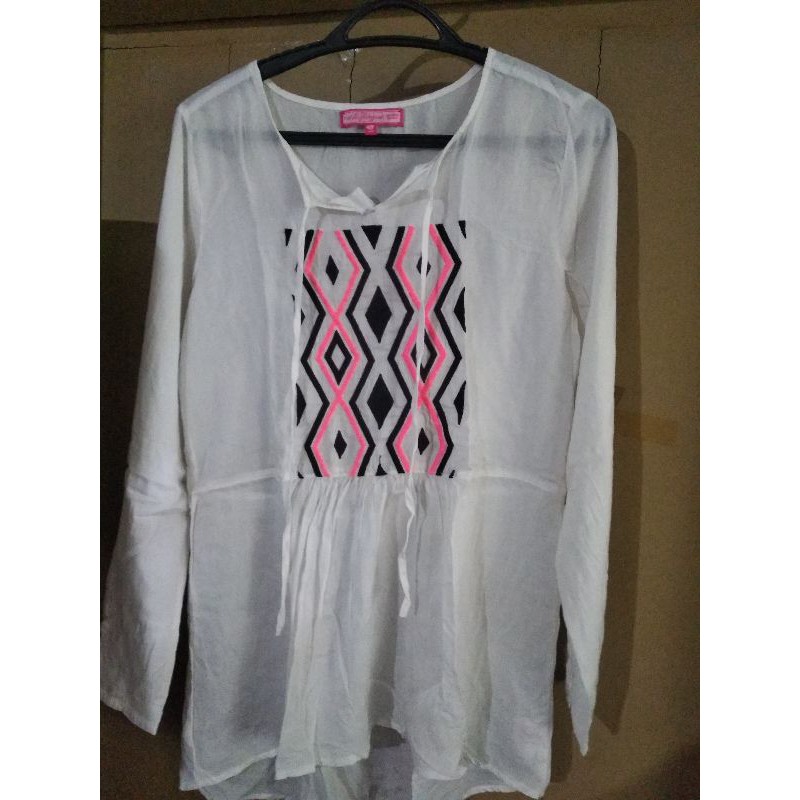 Preloved Blouse ninety Degrees