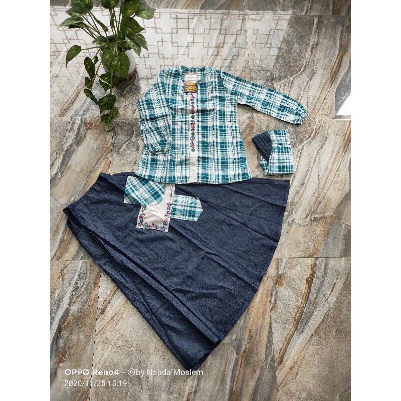Setelan Rok Anak Dannis size 7 Rok soft jeans atasan kotak