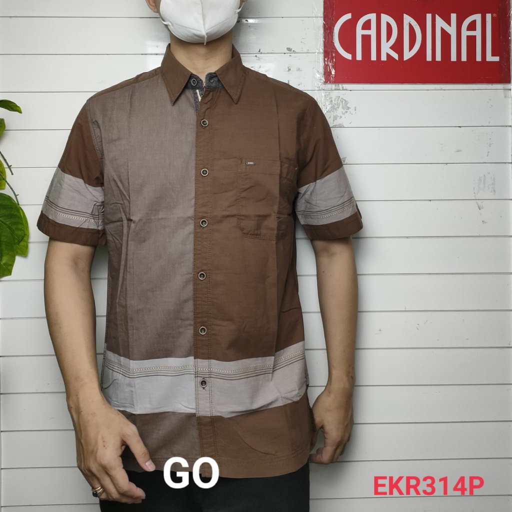 gof XR1 M CARDINAL KEMEJA CASUAL Pakaian Atasan Pria Kemeja Reguler Hem Casual Santai Lengan Pendek